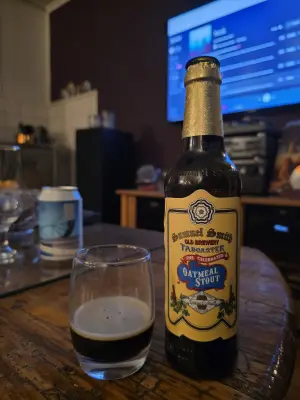 Lunde's photo of Oatmeal Stout