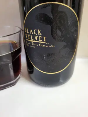 danlo's photo of Black Velvet