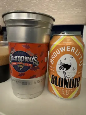 Chris_Ofstad's photo of Blondie (5.8%)