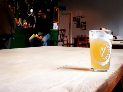 Olut's photo of Let Us Know You're Home