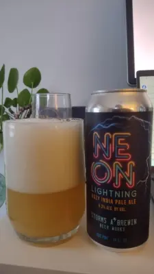 Clarkvv's photo of Neon Lightning