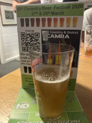Grumbo's photo of Clwyd Pale
