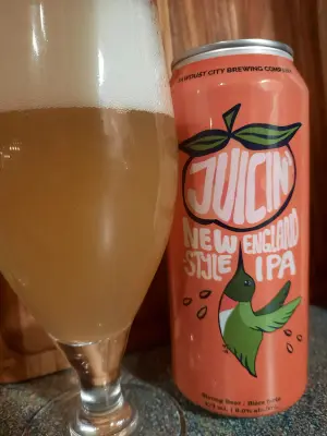 Metalchopz's photo of Juicin’ New England Style IPA