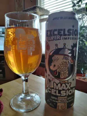 stevoj's photo of Maxcelsior
