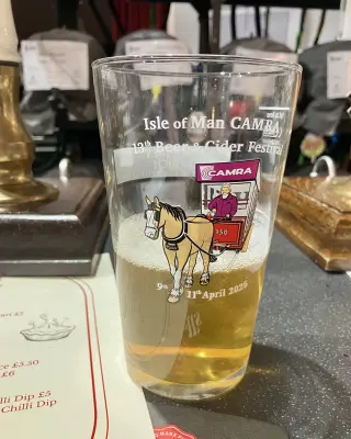 Grumbo's photo of Spring Golden Ale