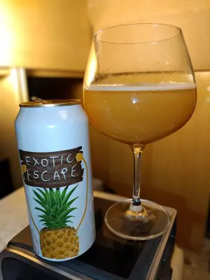 Pindolaire's photo of Exotic Escape
