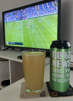 Reubs's photo of Good News: New England IPA