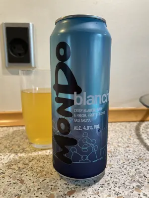 Ken1's photo of Mondo Blanche