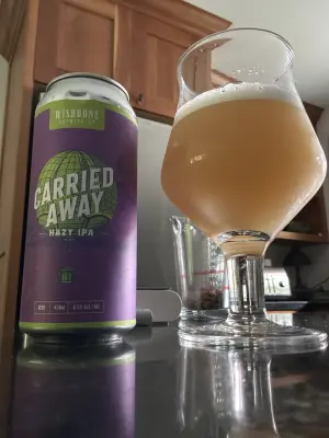 Tessic's photo of Carried Away Hazy IPA