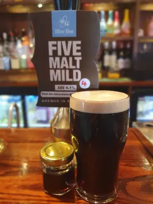 BlackHaddock's photo of Five Malt Mild V4