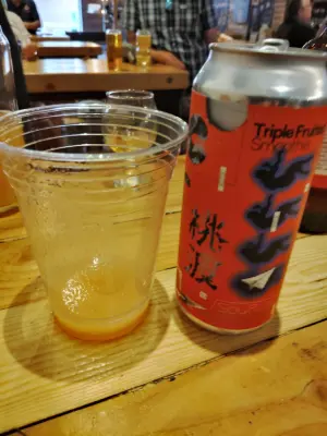 stevoj's photo of 桃波三倍果昔酸艾尔 - Peach Wave Triple Fruited Smoothie Sour Ale