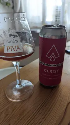 Werckmeister's photo of Cerise Sour Red