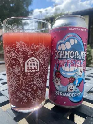 wyzzywyz22's photo of Schmoojee Puffsicle Strawberry