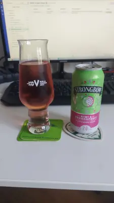 Gurthnar's photo of Strongbow Kiwi & Dragonfruit