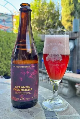 bhensonb's photo of Strange Phenomena