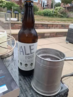 DavrosIX's photo of Pale Four