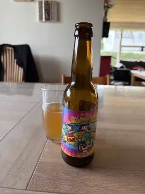 Ken1's photo of Bella's ElderFlowerPower Saison