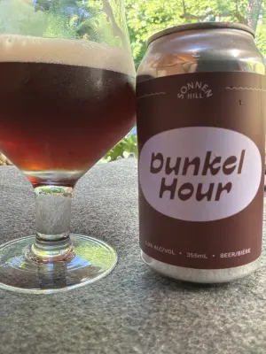 Tessic's photo of Dunkle Hour