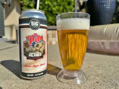bhensonb's photo of Vive La Pils