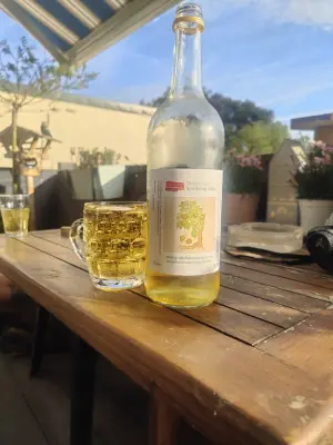 minutemat's photo of Shakespeare Birthplace Trust Traditional Sparkling Cider