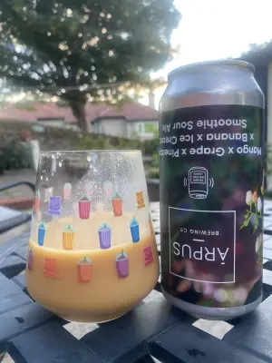 wyzzywyz22's photo of Mango x Grape x Pineapple x Banana x Ice Cream Smoothie Sour Ale
