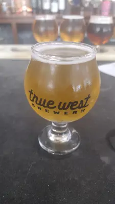 Clarkvv's photo of Charleville Saison