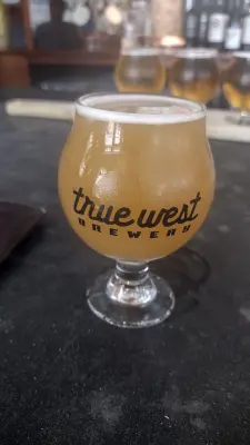 Clarkvv's photo of Pit and Peel