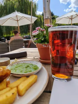 Holmen_1's photo of Abbot Ale (Cask)